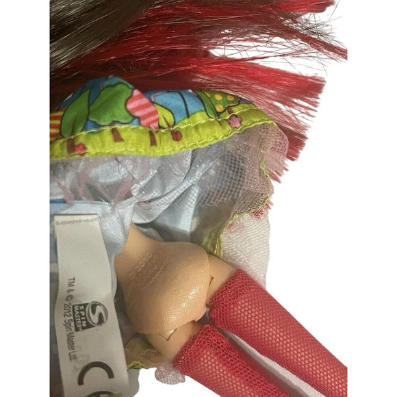 La Dee Da City Girl Dee Red Hair 10" Fashion Doll by Spin Master 2010 - Picture 4 of 13